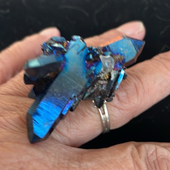 Vintage Aura blue crystal adjustable ring - Picture 3 of 6